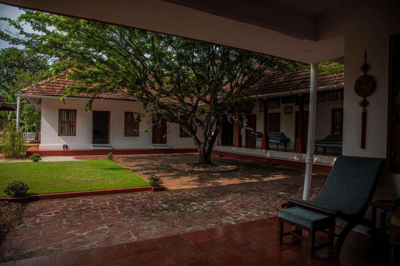 Akkara Homestay & Ayurveda Kottayam Ngoại thất bức ảnh
