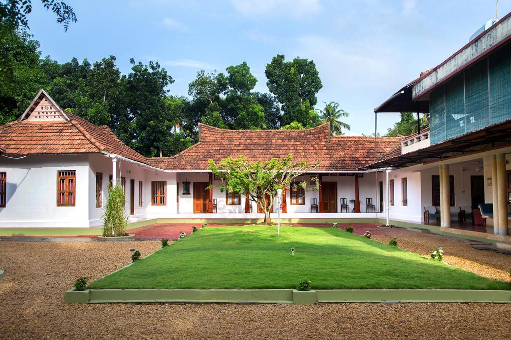 Akkara Homestay & Ayurveda Kottayam Ngoại thất bức ảnh